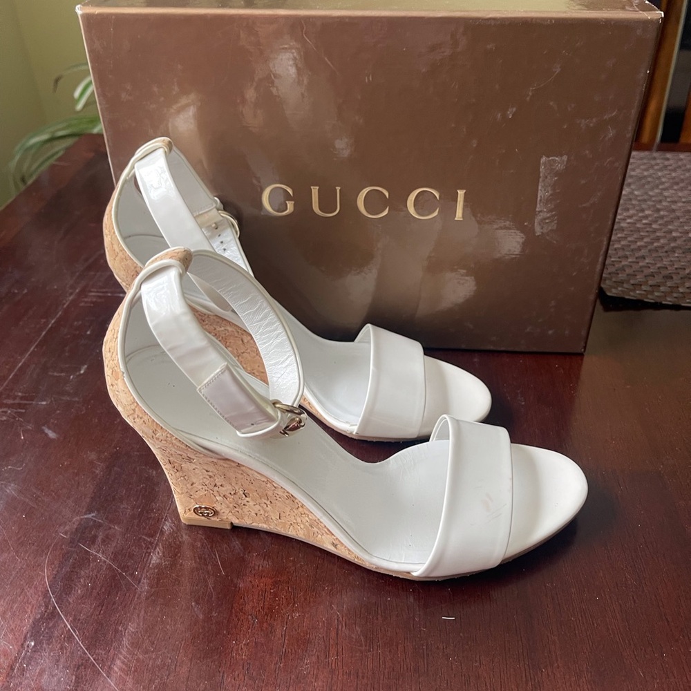 Gucci White Patent with Cork Wedge sandals 37